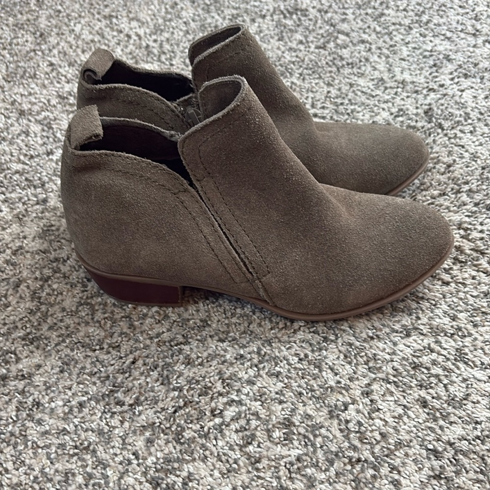 Women’s Booties